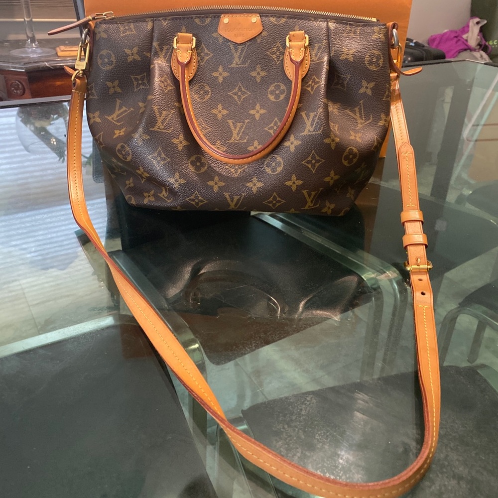 Louis Vuitton Turenne PM